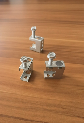 چین 3/8 &quot;1/2&quot; گیره پرتو آهن قابل انعطاف با نخ های میله ای NPT تامین کننده